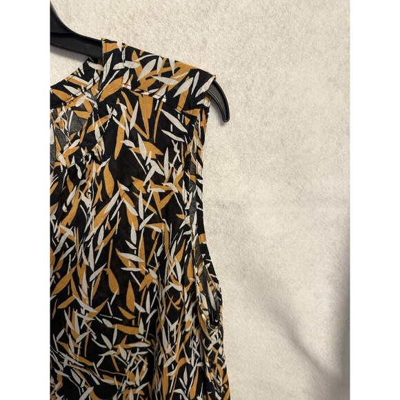 LIZ CLAIBORNE Women's Lightweight printed sleeveless button Top Size L Preowned - Picture 4 of 7